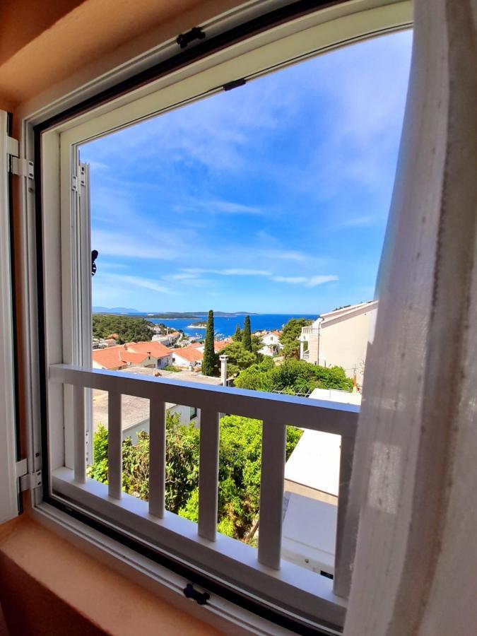 Apartments And Rooms Jasna Hvar Town Exterior photo