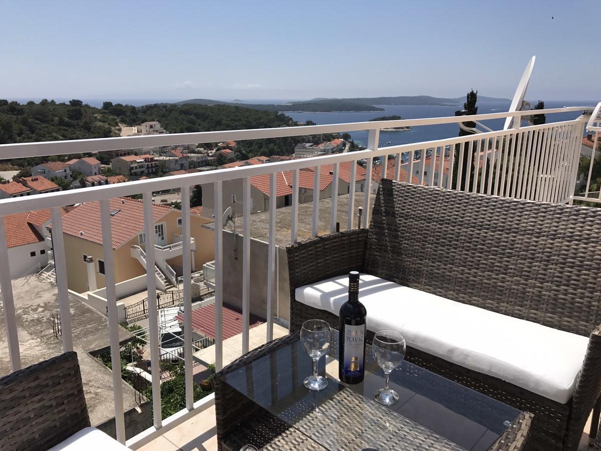 Apartments And Rooms Jasna Hvar Town Exterior photo